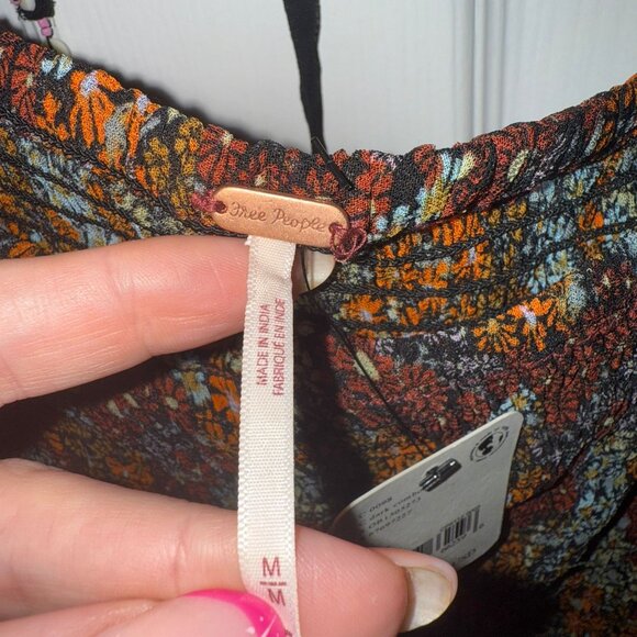 Free People BNWT New with tags size M Medium smocked puff sleeve crop top blouse - Picture 6 of 9